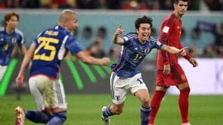 「W杯の論争」日本に敗れたスペインメディアが、VARの末認められた日本のゴールに言及「ボールは残っていたのか？」