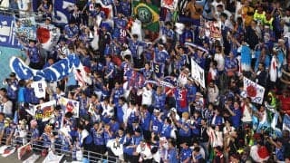 激闘の後でも祝賀会前にゴミ拾い！スペイン戦後の日本サポーターを英紙が紹介「日本のファンに多大な敬意を」