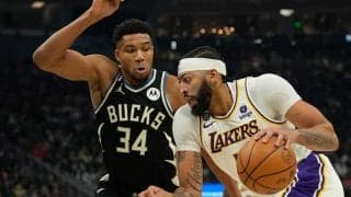 デイビスが44得点10リバウンドと圧巻のスタッツ…レイカーズがバックスとの大接戦を制す