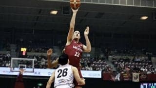 川崎がホームで島根に先勝…ファジーカスが6本の3Pを沈め27得点11リバウンドと躍動