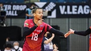 サントリー　小川猛の勇退とダニエル・リマ通訳の退団を発表