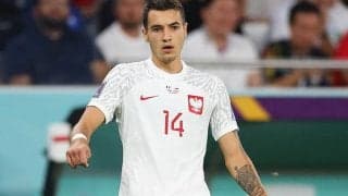 W杯4試合出場でポーランドのラウンド16進出に貢献のDFキヴィオル、1月にもナポリ移籍か