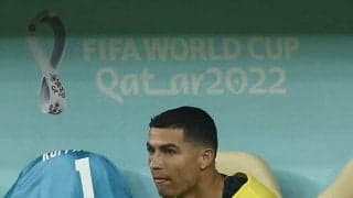 ポルトガル代表FWクリスティアーノ・ロナウドが\"サポーターに挨拶しなかった\"という報道を、「酷いニュース」だとファンが非難! 1人でロッカールームに戻るシーンを切り抜かれる