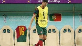 「プライドが高すぎる」「またやった」1人早くロッカールームへと下がったC・ロナウドが物議！一方で擁護の声も「チームメイトより1分早く戻っただけだ」