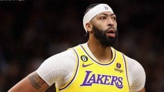 直近9試合で平均35.3得点15.6リバウンドを誇っていたレイカーズのADがキャブズ戦で途中退場