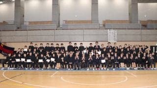 伝統の一戦　大健闘するも昨年のリベンジならず