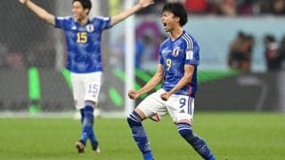 「この悔しさを必ず次に繋げます」世界が注目したライン際の“折り返し”、敗退後に号泣の三笘薫が心境綴る「素晴らしいチームで闘えて本当に光栄」