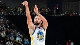 NBAカリーがまたも神技、ゴールを背に3連発動画が公開、撮影者は「これは間違いなく本物です」と紹介