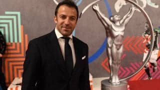 「この頃に戻りたい」デル・ピエロ氏が公開した“レジェンド集合写真”に往年のサッカーファンが感傷に浸る？怪物ロナウド氏らスター集結