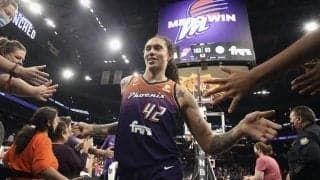 ロシアで逮捕されたグライナーが294日ぶりに釈放…WNBAなどが祝福の声を発信