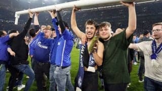 「トップ帯同でウィーン遠征なのか！」21歳日本人MFが「シャルケの遠征に帯同」！ 地元ファンは「才能のある若手を使うことはいいことだ」と期待