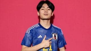 W杯終えたばかりの上田綺世、早速合流しトレーニングマッチで衝撃のゴール！勝利に導く