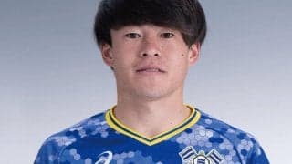 今治、地元出身MF近藤高虎との契約を更新！「1人でも多くの方に夢や感動を与えれるように」
