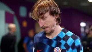 「素敵な振る舞いだ」「リスペクトを感じる」元アルゼンチン代FWアグエロが、敗戦後のモドリッチをハグ…リスペクトの表れと話題