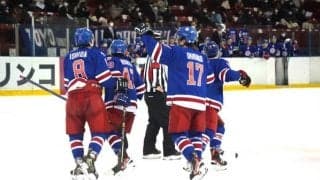 [アイスホッケー] 全日本ベスト４へ「一生懸命に食らいついていきたい」