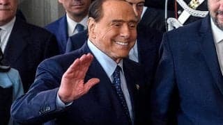 「ビッグクラブに勝てば、売春婦をドレッシングルームに連れて行く」、モンツァのベルルスコーニ氏が不適切発言