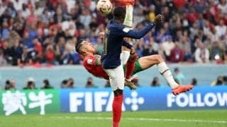 「これぞW杯」フランスを脅かしたモロッコDFの豪快オーバーヘッドが大反響「止めちゃうGKも凄い！」
