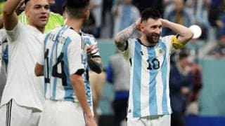 W杯決勝へ進んだアルゼンチンの変化は「国歌」とメッシの「マラドーナ役免除」【“計25大会出場”ジャーナリストのカタールW杯現地ルポ】