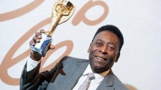 W杯敗退の失望感漂うブラジル、王様ペレがメッセージ　「5つ星の意味を思い出して」