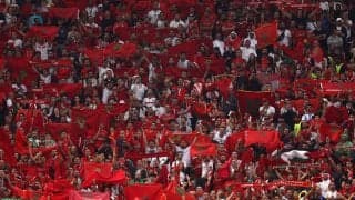 モロッコサポーターが試合中にプロポーズ！周りのファンがピッチ以上に注目した結末は…