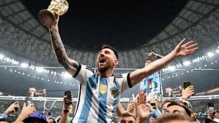 悲願のW杯優勝を成し遂げたメッシ｢世界王者の称号を背負ってアルゼンチンのためにプレーし続けたい｣