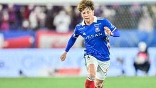 「私服…かわいい…」「かっこよすぎ」横浜FM永戸勝也が「ARIYAしか勝たん！」と車との写真を公開も、「勝也しか勝たん！」の嵐！ オフショットが大反響