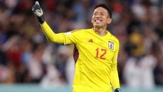 「やっぱり似てる」「マジでクリソツ」日本代表GK権田修一が“生き別れの兄”と再会？ サバンナ高橋の結婚を祝う2ショット「結婚おめでとうお兄ちゃん」