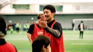 家長が贈った優しいパス。貧困でサッカーできない環境は「僕たちが支援するべき」。12人のプロが語る仲間への愛