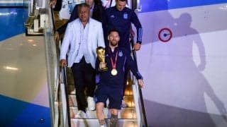 3kmの移動に1時間…W杯王者アルゼンチンが帰国、衝撃的な数のファンが祝福に駆けつける