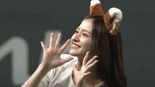 「スタイル神」の腰フリフリ…ショーパン姿の“きつねダンス”はハム2位の426万再生