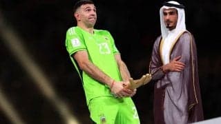 【W杯】アルゼンチンＧＫが股間にトロフィー立てる珍事件…まるで江頭２：５０のドーン！？