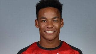 熊本にレンタル中の広島DFイヨハ理ヘンリーがプレーオフで戦った京都へ移籍「タフに戦う」