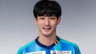 長崎がDF高橋峻希と契約更新、今季加入で18試合に出場「持っている力を最大限に出して戦います」