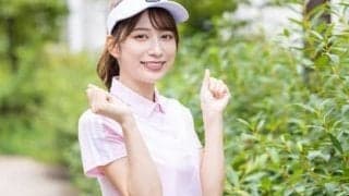 雪平莉左がゴルフレッスンでスライスを直す。「クラブフェースの向きを意識するだけで変わった！」