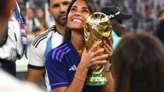 「この家族を愛さない理由がない」「本物の天使だ」W杯中にメッシ妻とファンの間にあったエピソードが素敵「驚かされる」