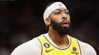 レイカーズに大打撃…アンソニー・デイビスが右足のストレス損傷により無期限の離脱