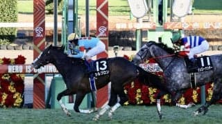 【グレイトフルS】シルブロンが差し切る 勝ちタイムは2分33秒8