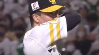 痛がる相棒にニヤニヤ　鷹バッテリーの珍プレーに惜しむ声「見られなくなるのか」