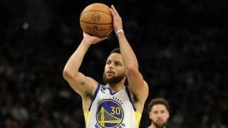 ウォリアーズのステフィン・カリーが少なくとももう2週間を欠場