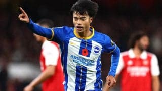 「カメラマンも引っかかってる」「やっぱりえぐい」三笘薫がキレキレのドリブルで翻弄しそのままゴール、明日プレミアリーグ再開