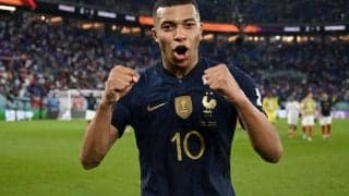 新恋人も噂されたムバッペがクリスマスを一緒に祝ったのは？2ショット写真が反響「笑顔が見られて嬉しい」