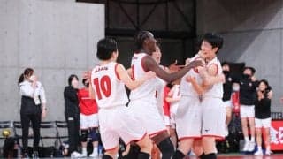 岐阜女子が大阪薫英女学院との強豪校対決を制し、2019年以来となるウインターカップ4強入りを果たす
