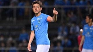 J1昇格の横浜FCがMF長谷川竜也、FW伊藤翔、FW山下諒也と契約更新