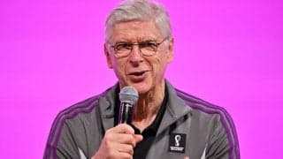 「涙が浮かぶ」「やっと戻ってきた」ヴェンゲル氏が退任以来4年半ぶりにスタジアムを初訪問！ファンも感激