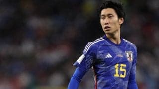 「ホッコリ良い写真」鎌田大地が公開した香川真司との2ショットにドイツメディアも注目「BVBのレジェンドと対面、ヒーローが仲介役？」