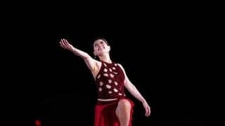 「羽生結弦くんが言っていたように、プロ活動にはいろんな形があっていい」。日本女子の第一人者、佐藤有香さんが「プロの世界」を語る