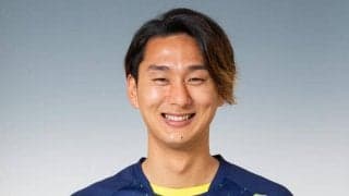 「がむしゃらにこのチームの力になれるよう」　群馬がDF川上優樹と契約更新