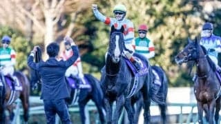 【2022年GIプレイバック(下半期)】3人の日本人GIジョッキーが誕生 有馬記念でイクイノックスが親子制覇