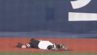 体投げ出す“空中好捕”が「マジで神すぎる」　絶望からの生還に「家で叫んだよなぁ」