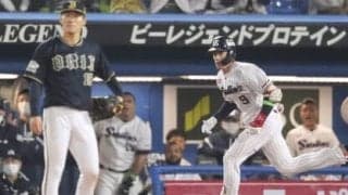 ヤクルト髙津臣吾監督「日本シリーズは悔しさしかなくて、記憶が曖昧で…」。真中満と語らう激闘。数少ない鮮明に覚えているシーンとは？